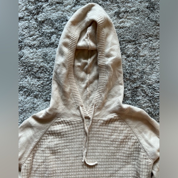 Sonoma sweater with hood - Picture 3 of 5